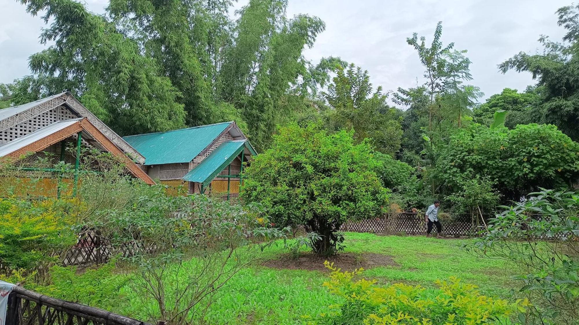 Jyoti Home Bamboo Garden Lodge Majuli Exteriér fotografie